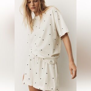 Printed pjs with little black hearts